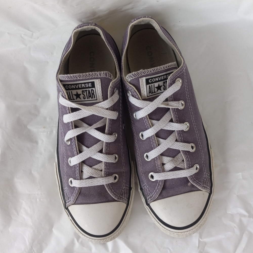 Converse Sneakers Light Purple Size 4 Junior